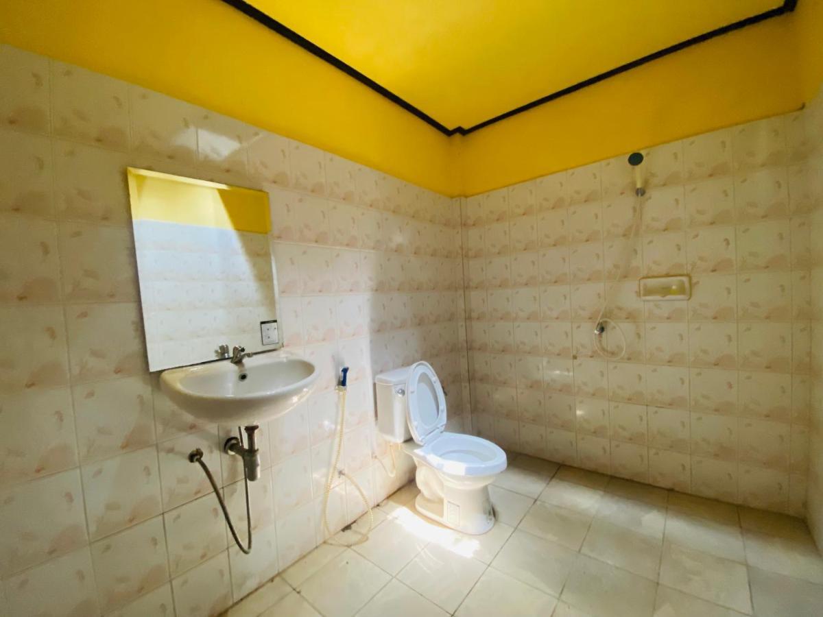 Banana Resort Koh Phayam Exterior photo